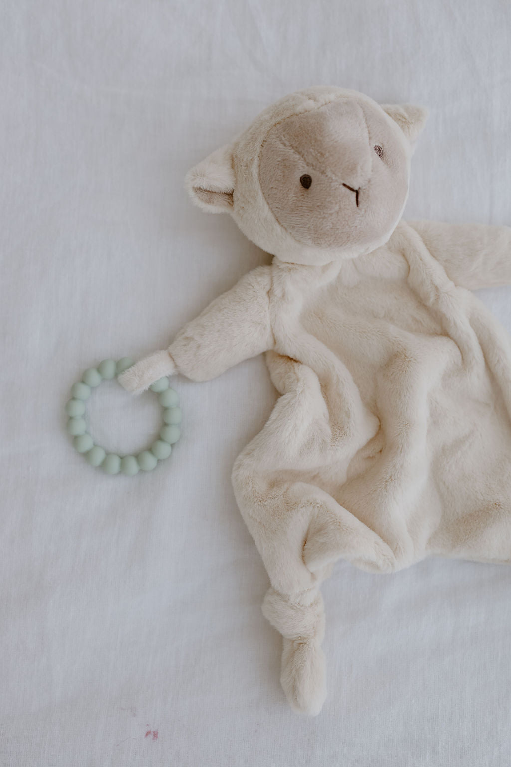 Louie - Lamb Comforter