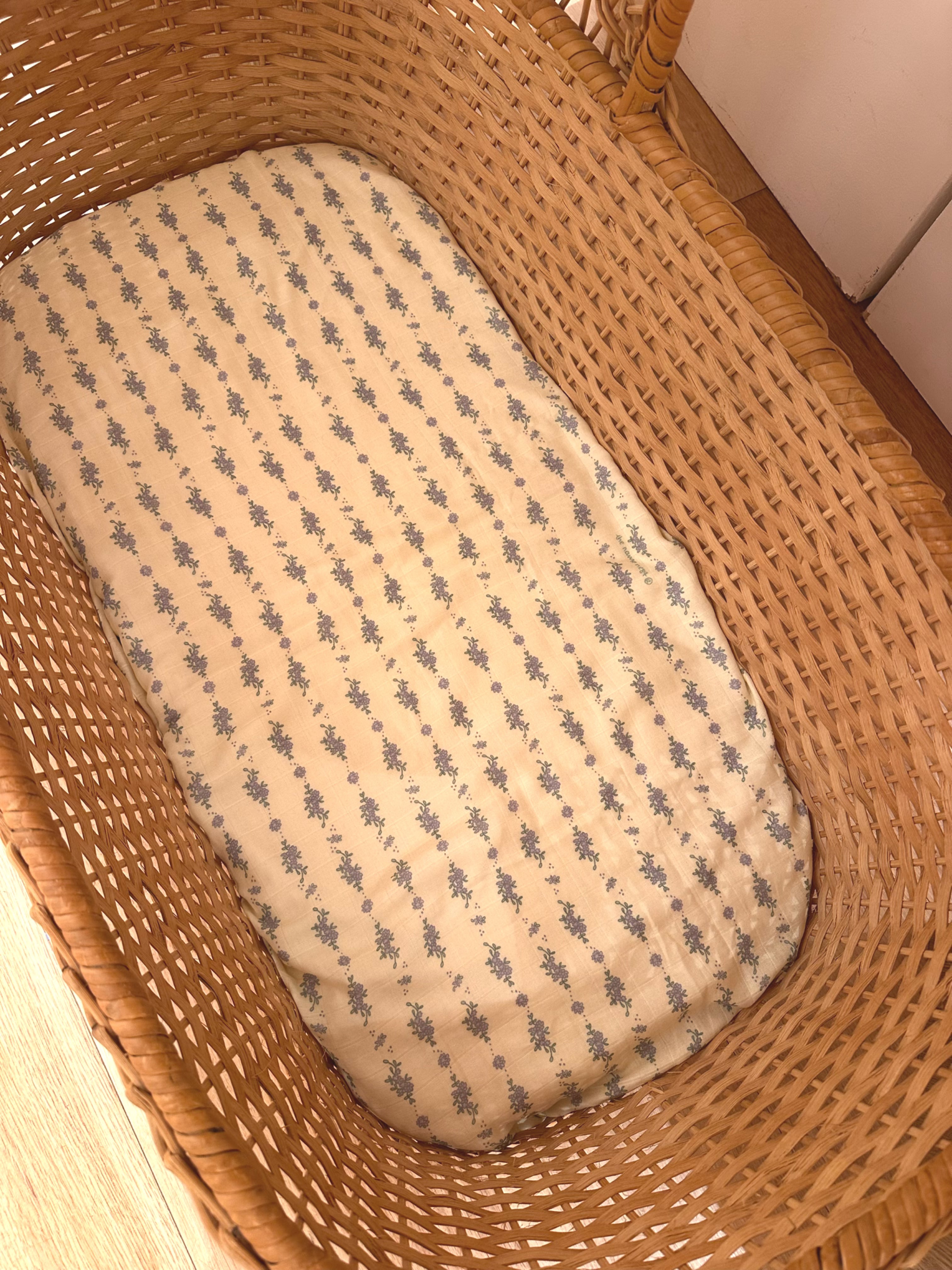 French Flora - Fitted Bassinet Sheet