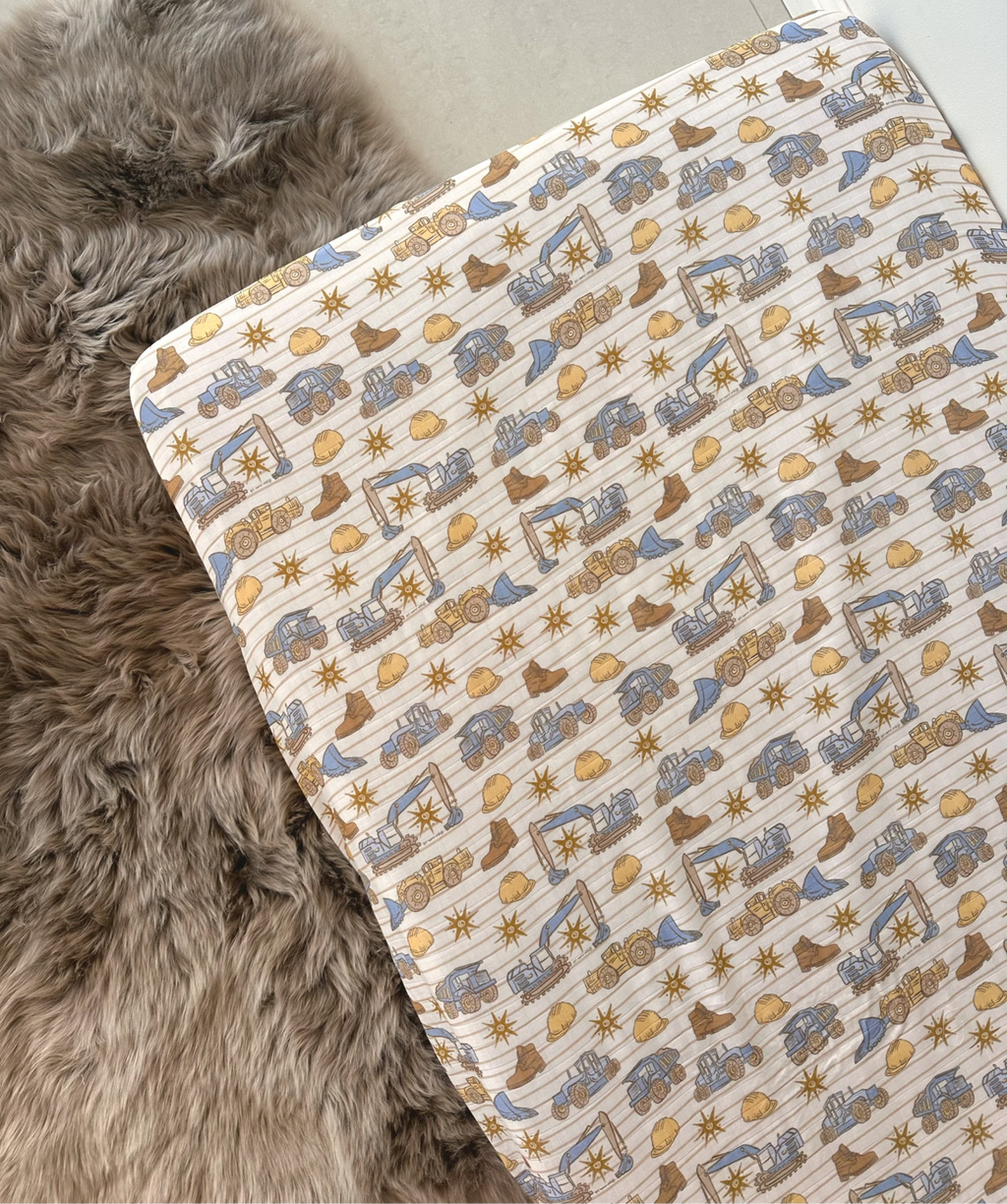 Mini Machinery - Fitted Cot Sheet