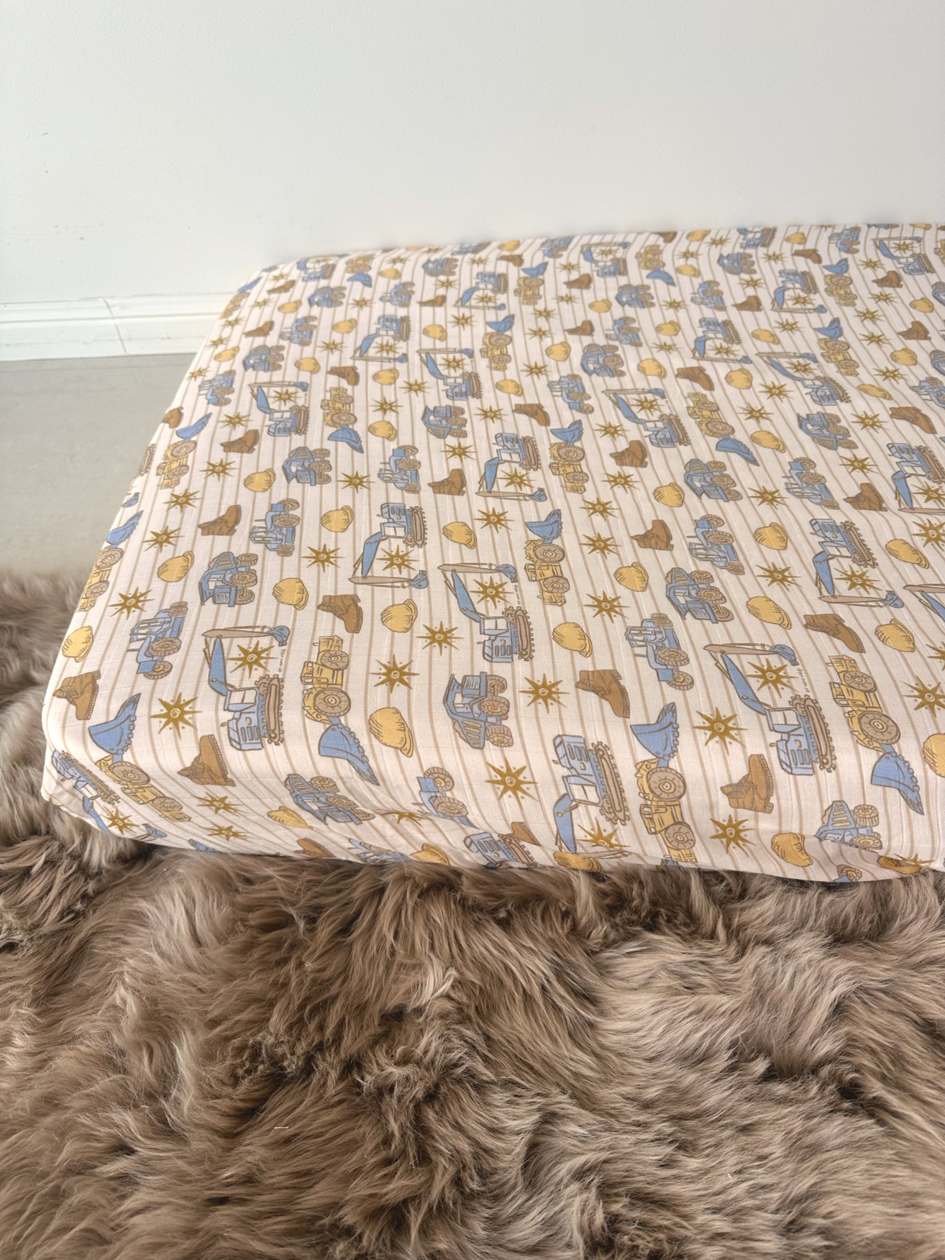 Mini Machinery - Fitted Cot Sheet