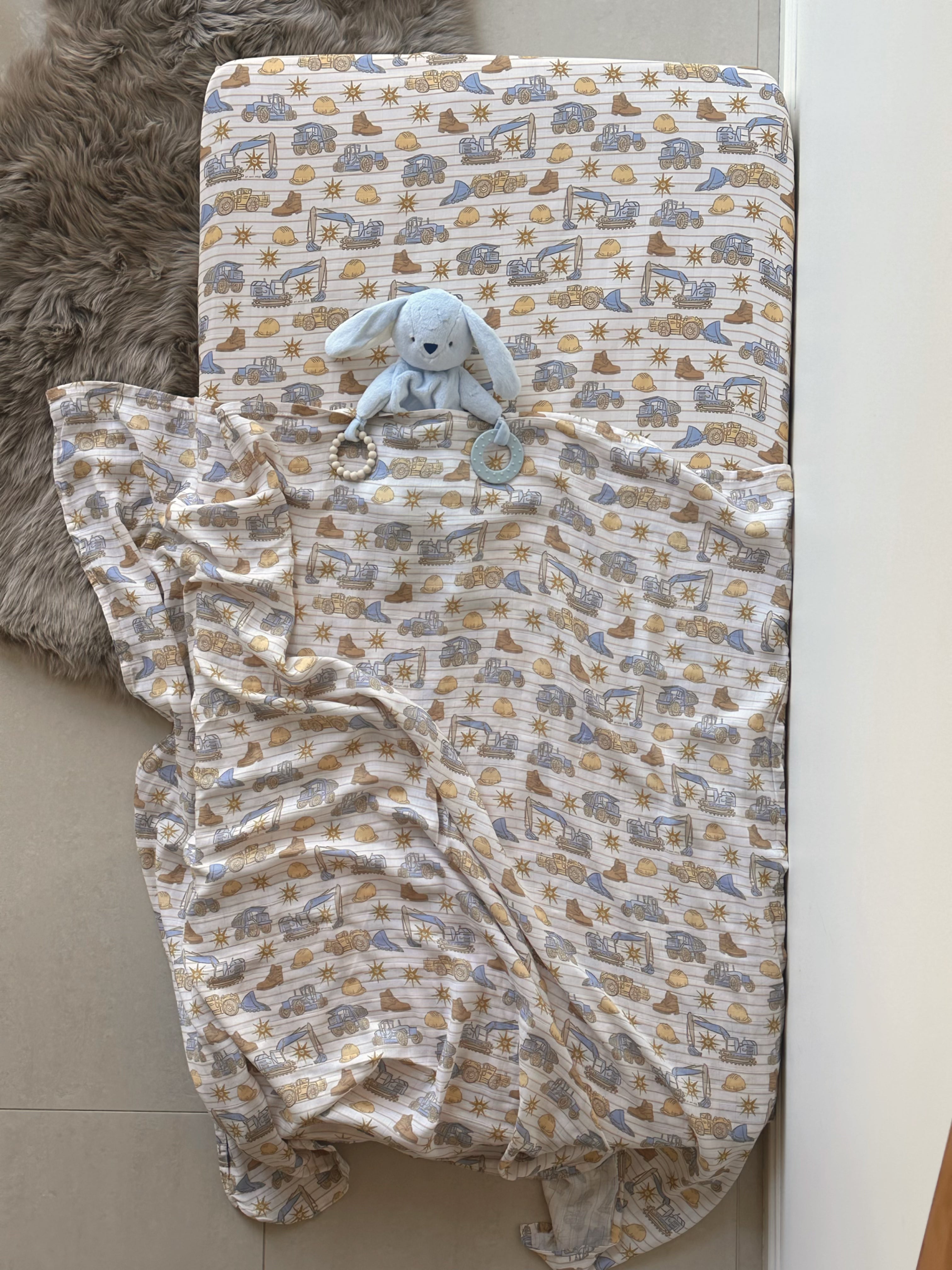 Mini Machinery - Fitted Cot Sheet