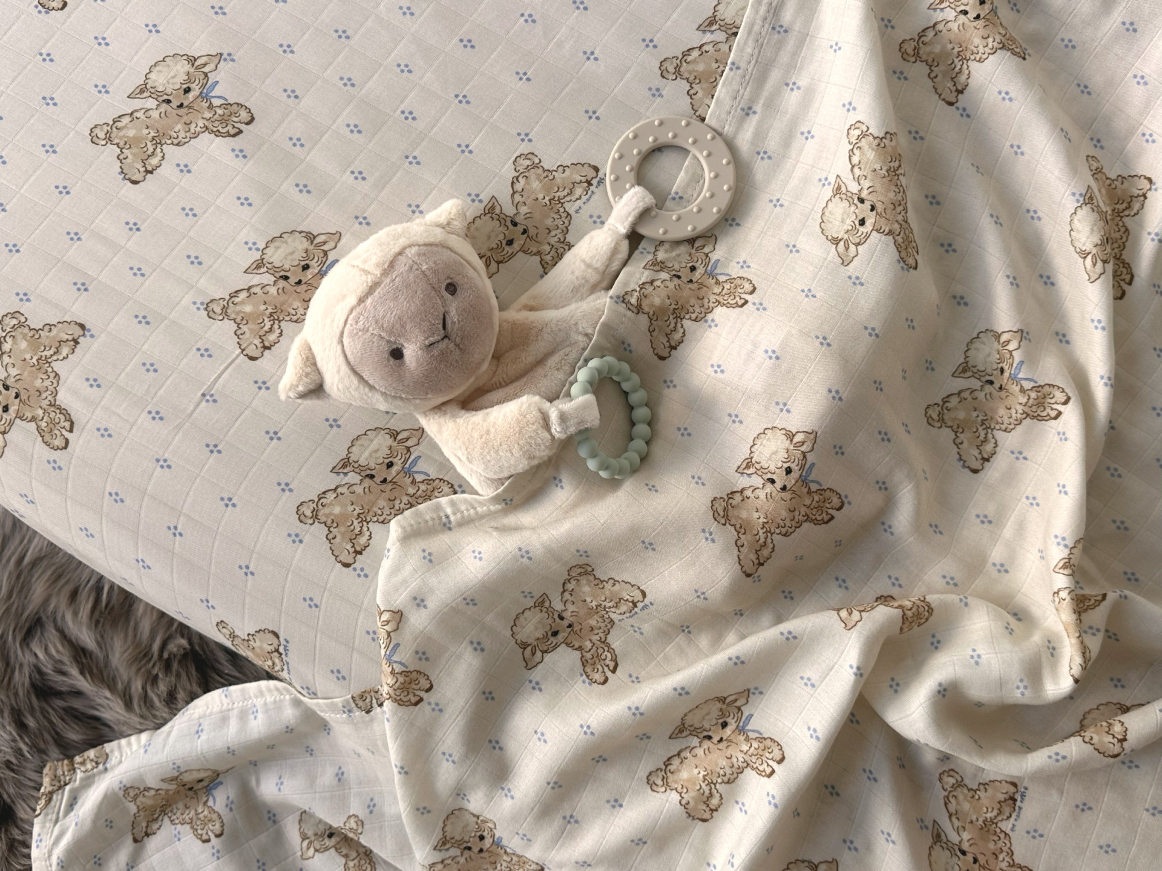Lullaby Lambs - Fitted Cot Sheet